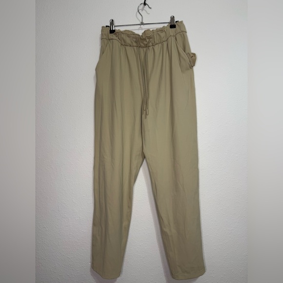 Lululemon Keep Moving Pant 7/8 High-Rise - Picture 2 of 3